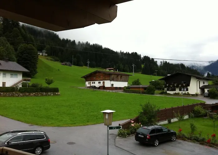 Kurz - 3 4* ヴェステンドルフ